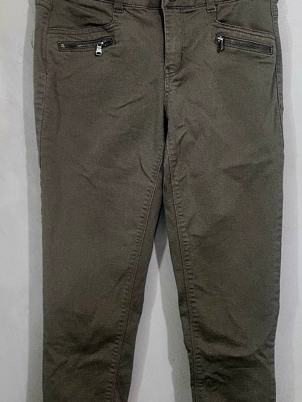 Democracy Olive Skinny Pants with Zip Pocket Details